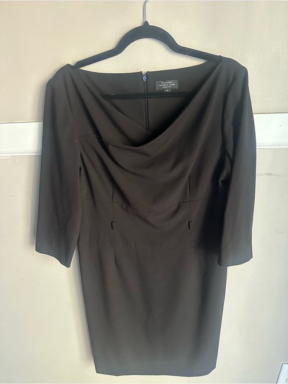 Tahari ASL Black Draped Neck Sheath Dress Size 10
